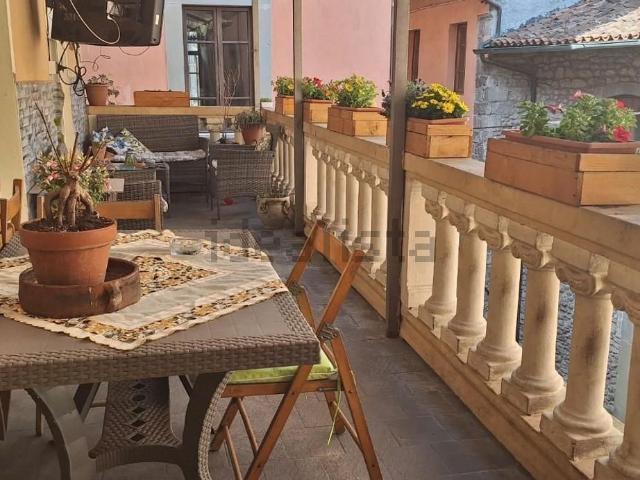 Casa in vendita a Unione Comuni Garfagnana, Gallicano