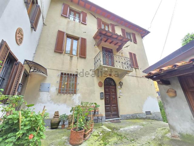 Casa in vendita a Camaiore, Toscana