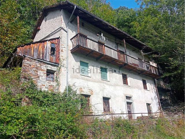 Casa in vendita a Fontainemore, Aosta