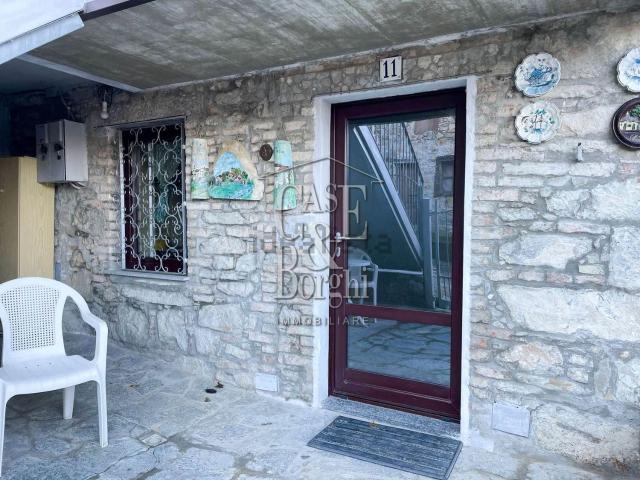 Casa in vendita a Romagnese, Lombardia