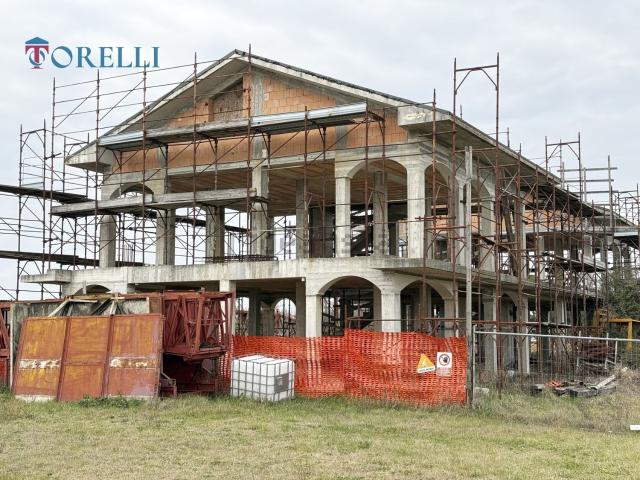 Casa in vendita a Unione dei comuni Valle del Savio, Cesenà