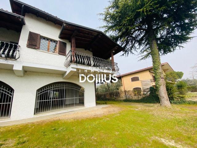 Casa in vendita a Padenghe Sul Garda, Lombardia