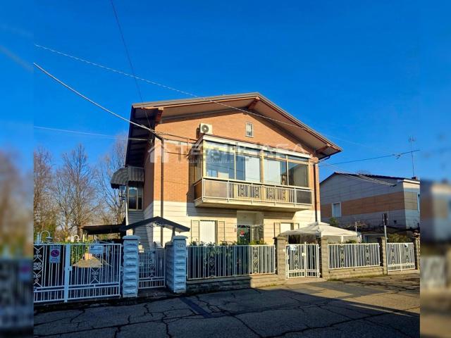 Casa in vendita a San Faustino-Madonnina-Quattroville, Modena