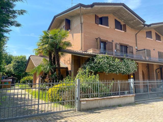 Casa in vendita a Colline Matildiche, Re