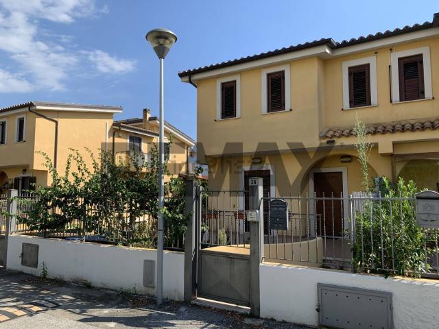 Casa in vendita a Sambiase, Lamezia Terme