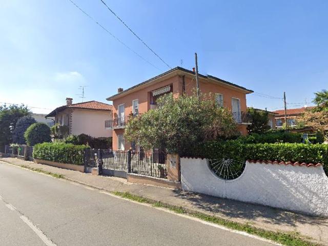 Casa in vendita a Villa, Cassano Magnago