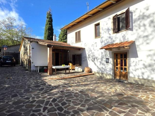 Casa in vendita a Quarrata, Pistoia