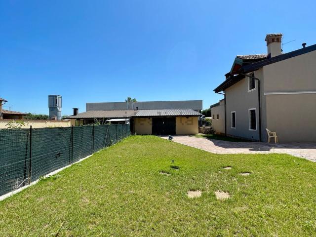 Casa in vendita a Corzano, Lombardia
