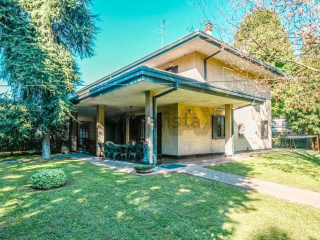 Casa in vendita a La Vigna, Rescaldina