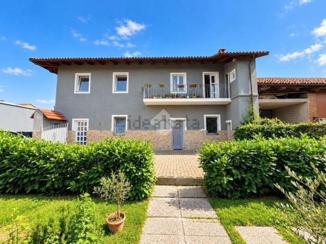 Casa in vendita a Carignano, Torino