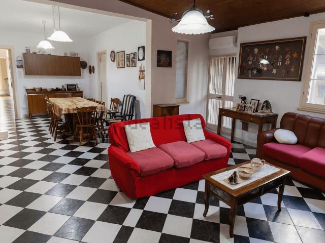 Casa in vendita a Terralba, Sardigna/Sardegna