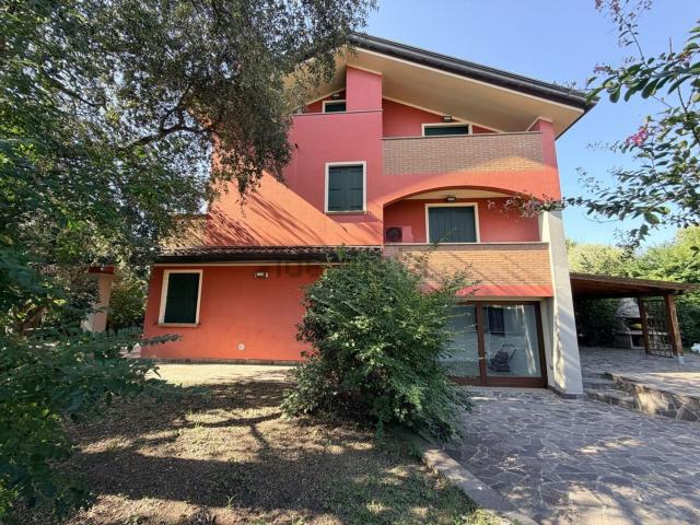 Casa in vendita a Terradura, Due Carrare
