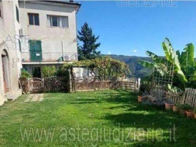 Casa in vendita a Massa e Cozzile, Marliana