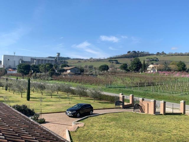 Casa in vendita a Unione dei comuni Valle del Savio, Cesenà