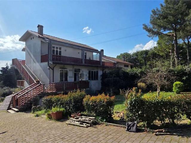 Casa in vendita a Marche, Ancona