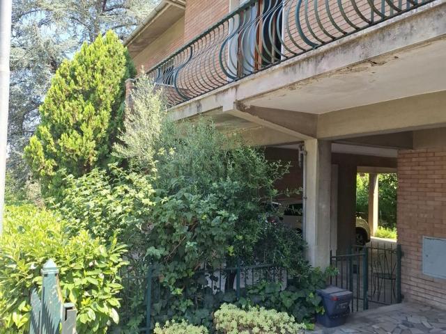 Casa in vendita a Lecchi, Toscana