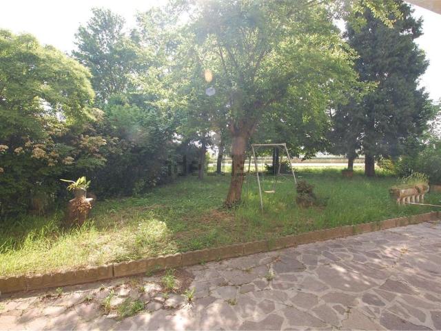 Casa in vendita a Crocetta-San Lazzaro-Modena Est, Modena