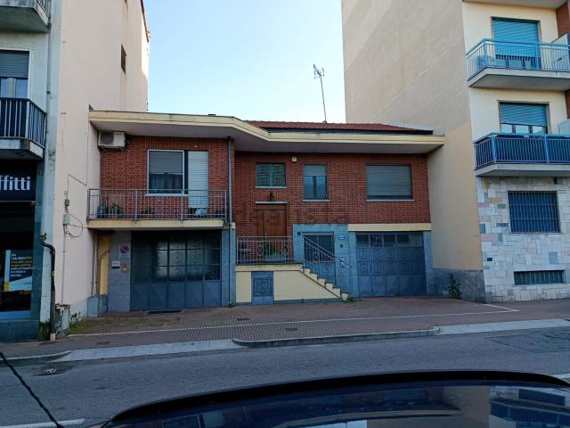 Casa in vendita a Nichelino, Torino