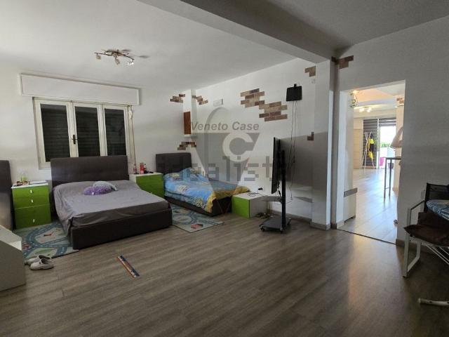 Casa in vendita a Campagna Lupia, Veneto