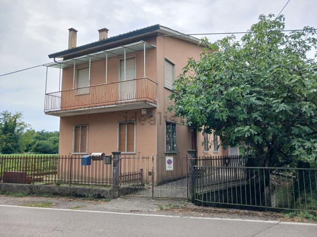 Casa in vendita a Vicenza, Veneto