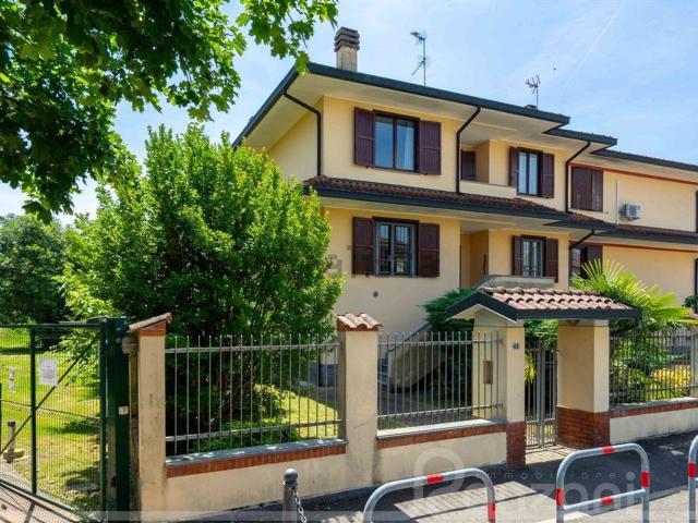Casa in vendita a San Giacomo, Cisliano
