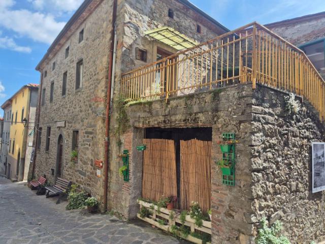 Casa in vendita a Villa Basilica, Toscana