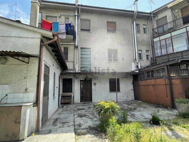 Casa in vendita a Ferrera Erbognone, Lombardia