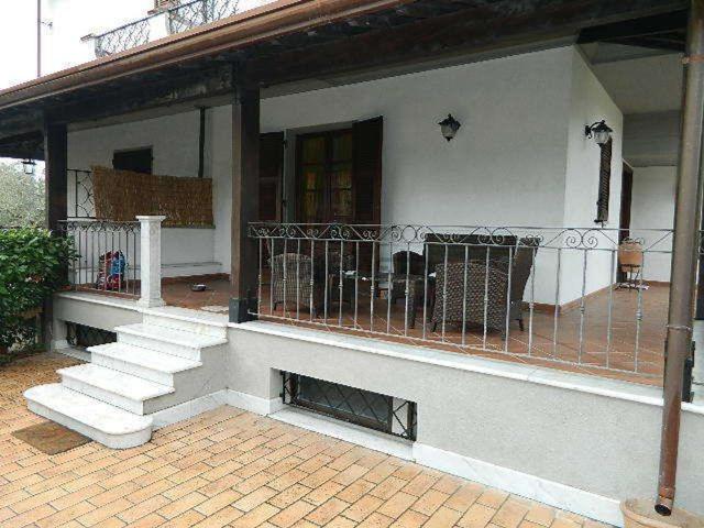 Casa in vendita a Perticata, Carrara