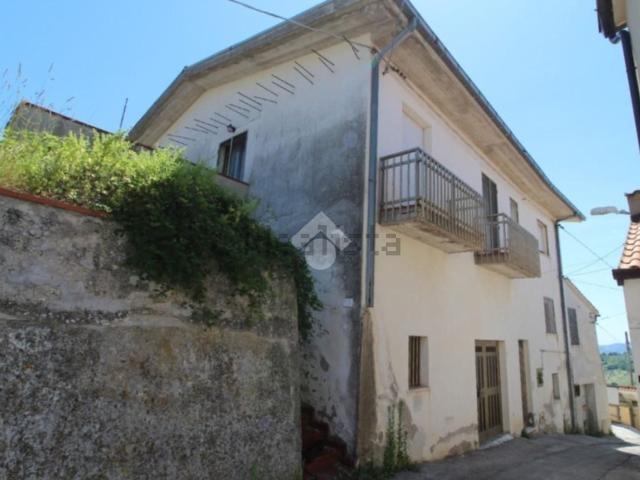 Casa in vendita a Unione dei Comuni della Val Vibrata, Campli