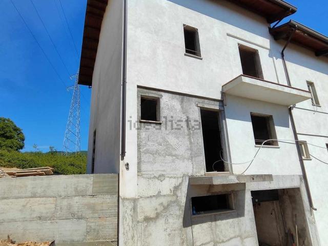 Casa in vendita a Calabria, Cosenza