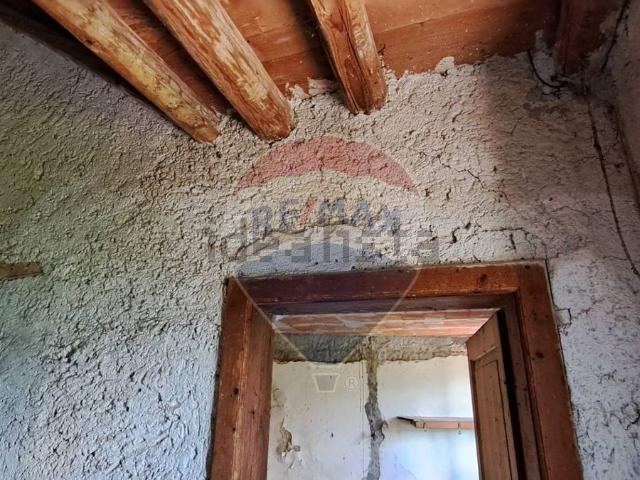Casa in vendita a Arsiè, Veneto