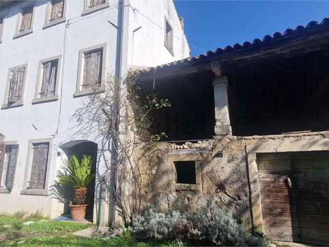 Casa in vendita a Colle Umberto, Veneto