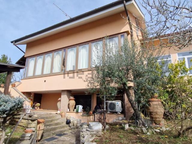 Casa in vendita a Roma Capitale, Lazio