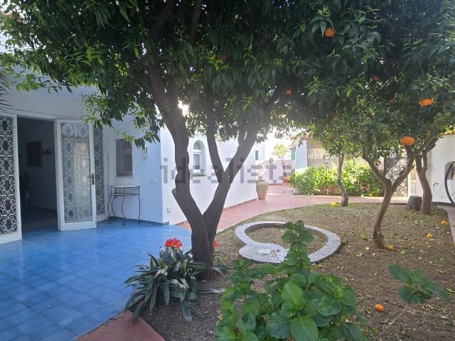 Casa in vendita a Ischia, Campania