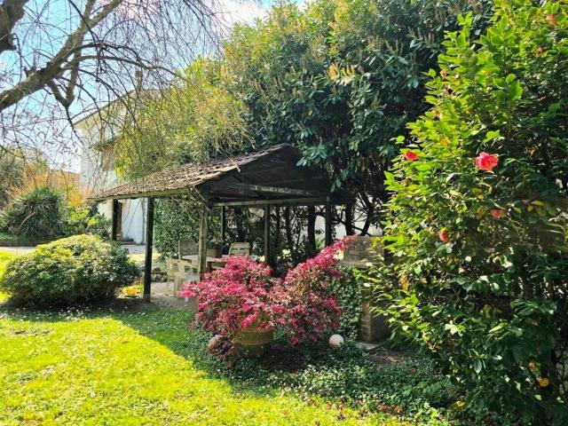 Casa in vendita a Nozzano Castello, Bagni Di Lucca Ponte
