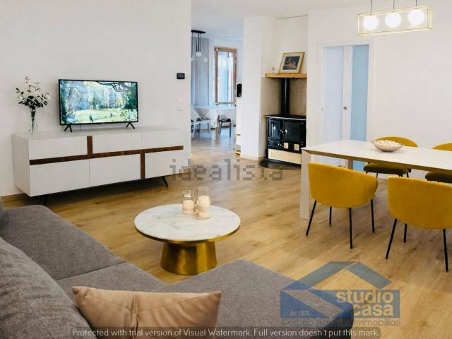 Casa in vendita a Dolci, Peschiera Del Garda