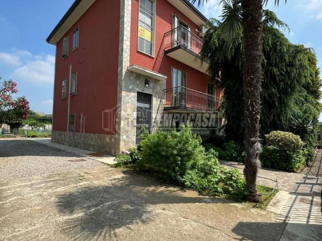 Casa in vendita a Sedriano, Milano