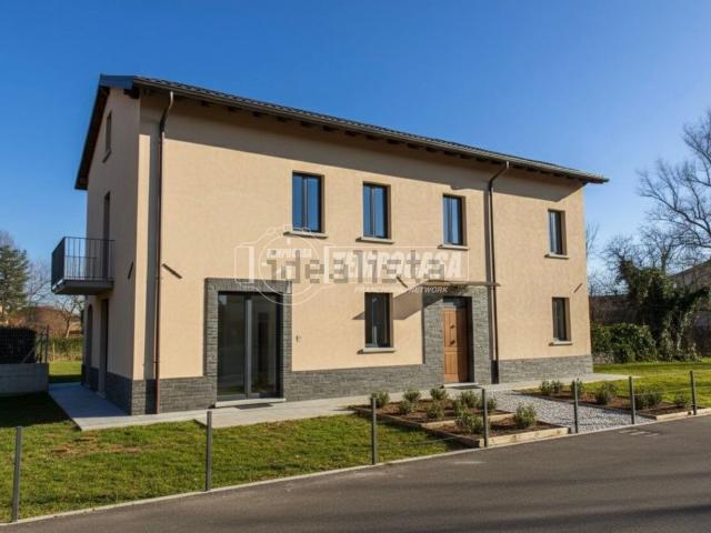 Casa in vendita a Coviolo, Re