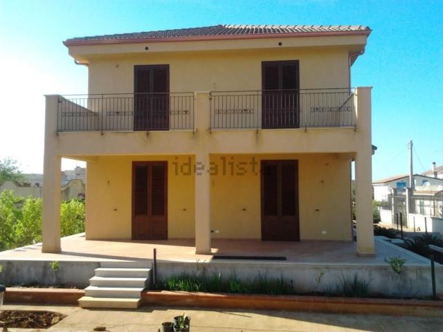 Casa in vendita a Carini, Sicilia