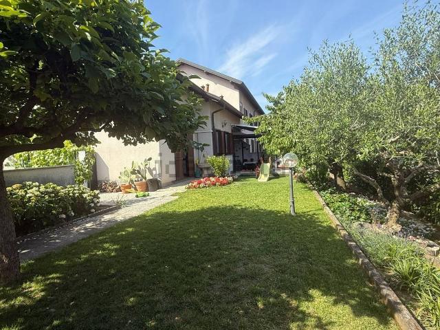 Casa in vendita a San Francesco, Limbiate
