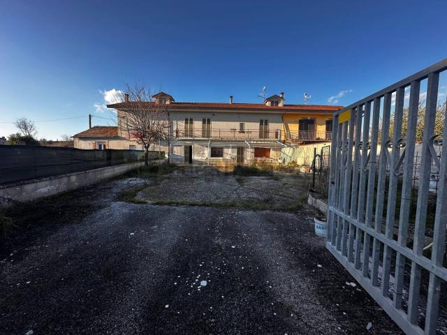 Casa in vendita a Contrada Pezzapiana, Benevento