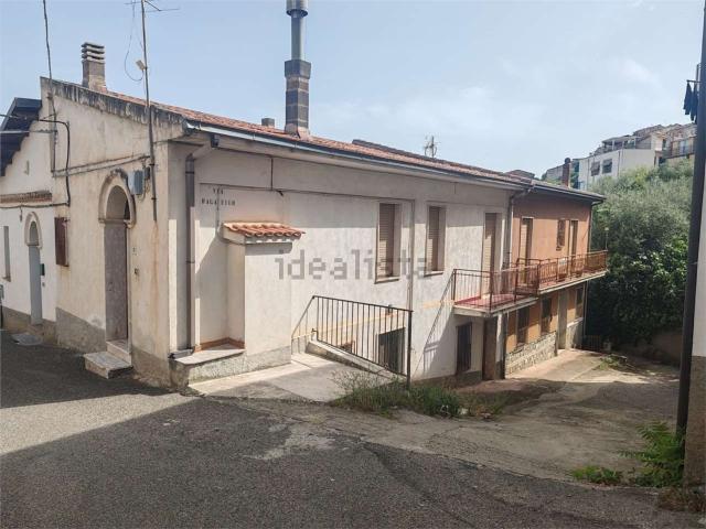 Casa in vendita a Calabria, Cosenza