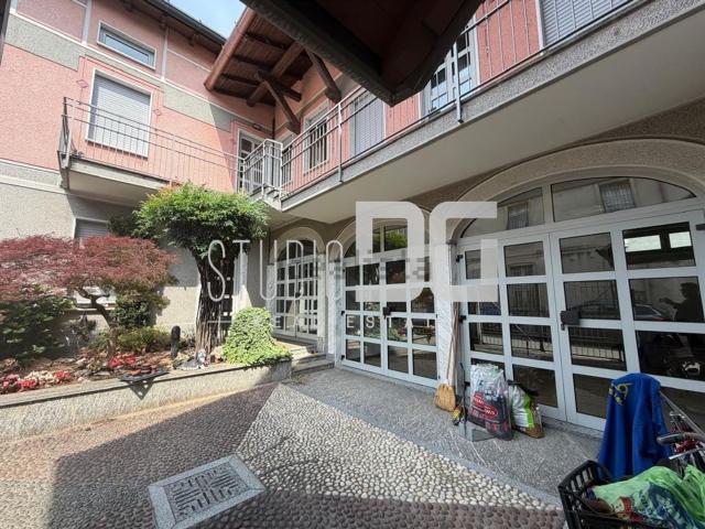 Casa in vendita a Cesano Maderno, Lombardia