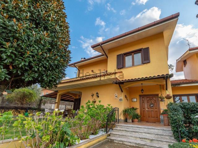 Casa in vendita a Roma Capitale, Lazio
