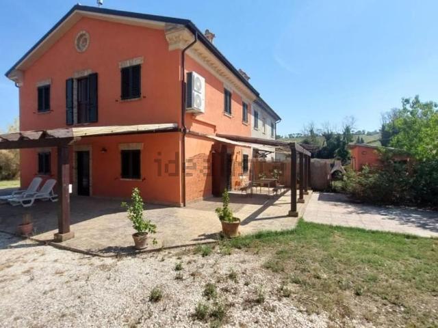 Casa in vendita a Contrada Bagnolo, Montefano