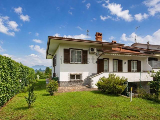Casa in vendita a Chiesuola, Renate