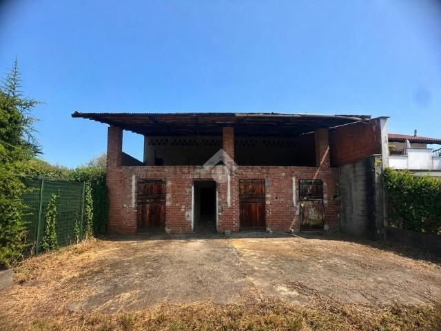 Casa in vendita a Alice Castello, Vercelli