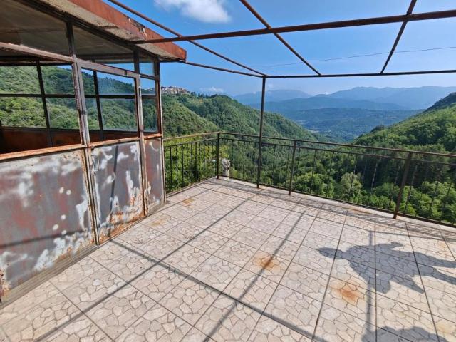 Casa in vendita a Unione di comuni Montana Lunigiana, Fivizzano