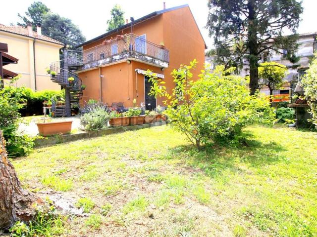 Casa in vendita a Cassina Pertusella, Caronno Pertusella