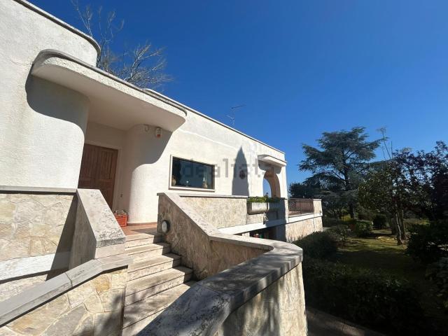 Casa in vendita a Puglia, Bari